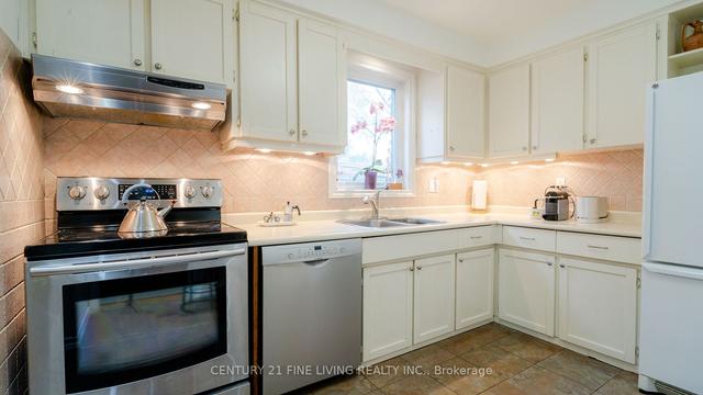 80 Amesbury Dr, House detached with 3 bedrooms, 3 bathrooms and 7 parking in Toronto ON | Image 22