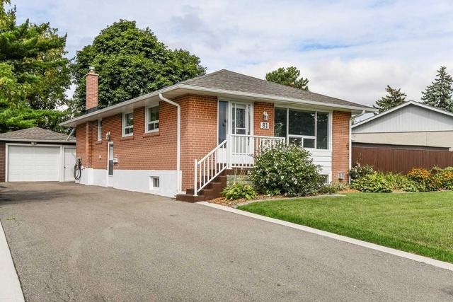 81 Gretna Dr, House detached with 3 bedrooms, 2 bathrooms and 11.5 parking in Brampton ON | Image 1