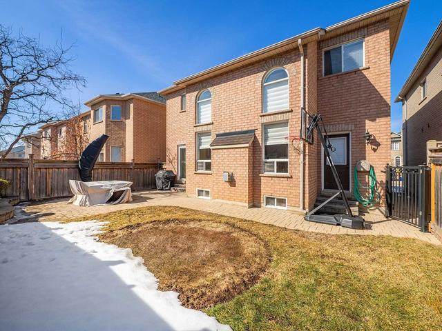 31 Johncrest Way, House detached with 4 bedrooms, 3 bathrooms and 6 parking in Vaughan ON | Image 29