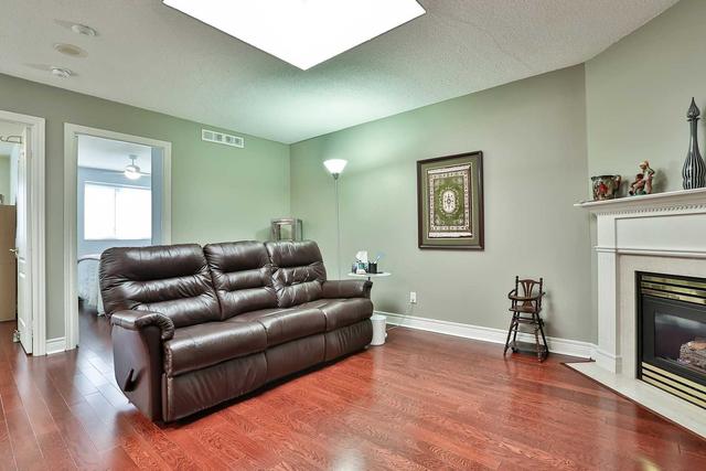 106 - 5418 Yonge St, Townhouse with 3 bedrooms, 3 bathrooms and 2 parking in Toronto ON | Image 7