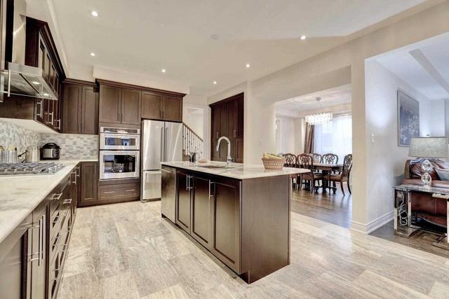 4 Blue Silo Way, House detached with 4 bedrooms, 4 bathrooms and 6 parking in Brampton ON | Image 9