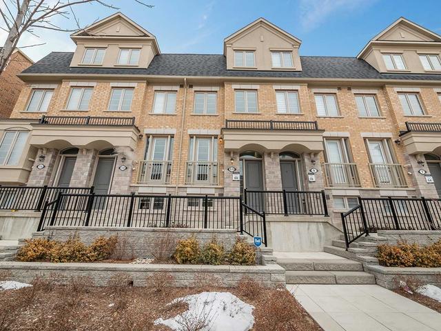 11 Edward Horton Cres, Townhouse with 3 bedrooms, 3 bathrooms and 2 parking in Toronto ON | Image 12