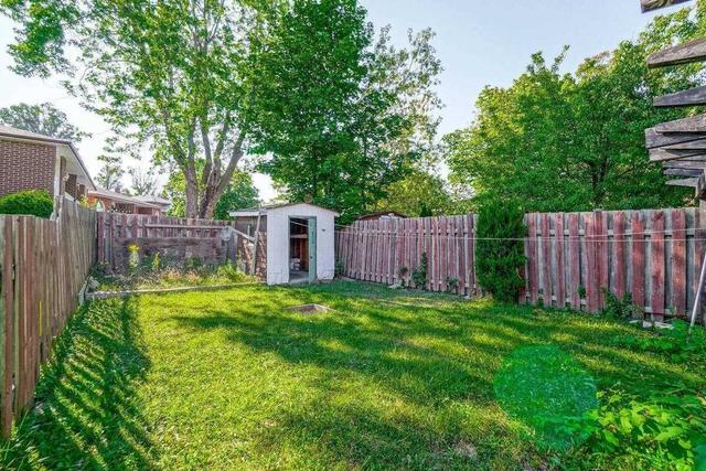 196 Harold St, House semidetached with 3 bedrooms, 2 bathrooms and 1 parking in Brampton ON | Image 19