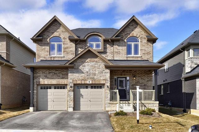 8 Vic Chambers Pl, House detached with 4 bedrooms, 3 bathrooms and 4 parking in Brant ON | Image 1