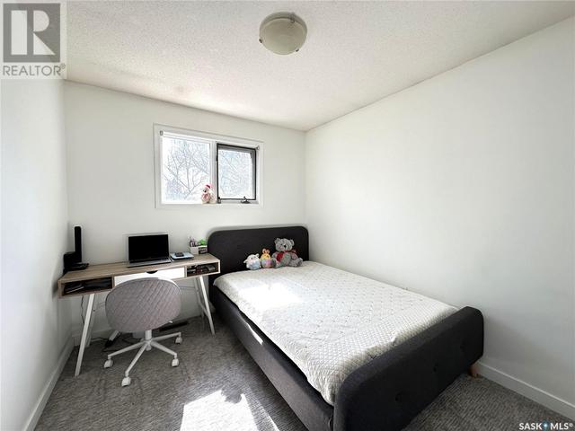 218 Perehudoff Court, House detached with 3 bedrooms, 3 bathrooms and null parking in Saskatoon SK | Image 32