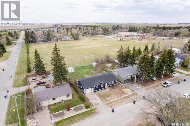204 Main Street, House detached with 5 bedrooms, 2 bathrooms and null parking in Waldheim SK | Image 31