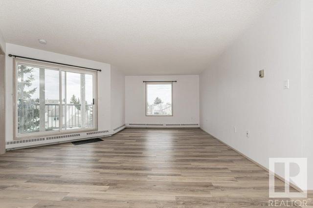 337 - 9620 174 St Nw, Condo with 3 bedrooms, 2 bathrooms and null parking in Edmonton AB | Image 5