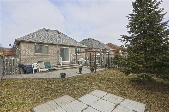 141 Springview Dr, House detached with 1 bedrooms, 2 bathrooms and 4 parking in Brampton ON | Image 15