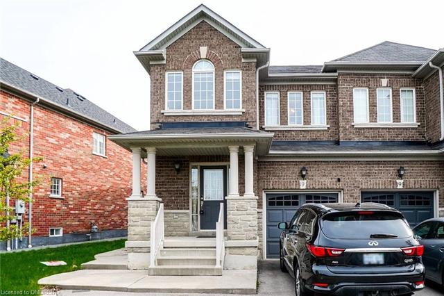 197 Andrew Hill Avenue, House semidetached with 3 bedrooms, 2 bathrooms and 4 parking in Vaughan ON | Image 1