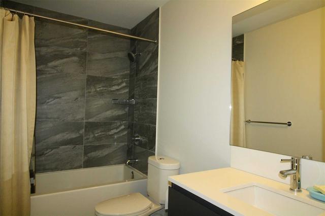 606 - 15 Water Walk Dr, Condo with 2 bedrooms, 1 bathrooms and 1 parking in Markham ON | Image 13