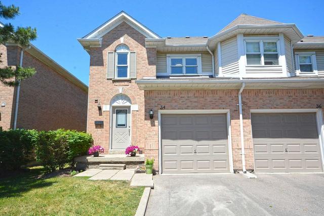 34 - 34 Wickstead Crt, Townhouse with 3 bedrooms, 4 bathrooms and 2 parking in Brampton ON | Image 1