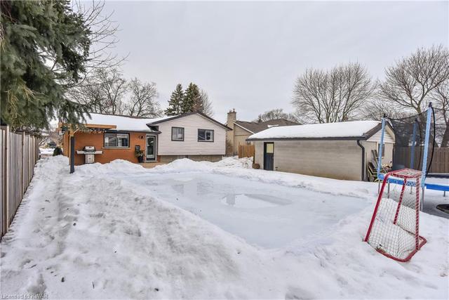 87 Monterey Crescent, House detached with 3 bedrooms, 2 bathrooms and 5 parking in Kitchener ON | Image 34