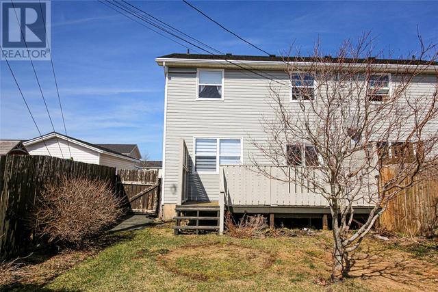 212 Green Acre Drive, House semidetached with 3 bedrooms, 1 bathrooms and null parking in St. John's NL | Image 2