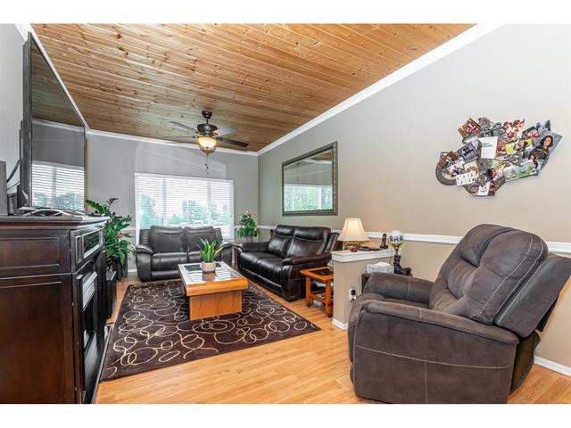 33245 5th Avenue, House detached with 4 bedrooms, 2 bathrooms and 6 parking in Mission BC | Image 8