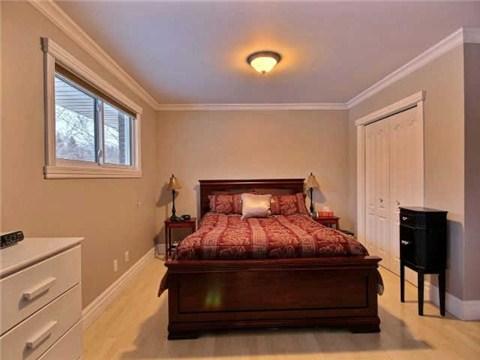 125 Commissioner Dr, House detached with 2 bedrooms, 2 bathrooms and 6 parking in Kingsville ON | Image 5