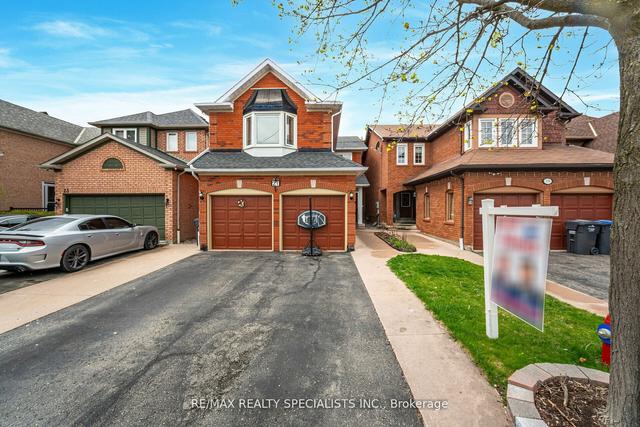 21 Bighorn Cres, House detached with 4 bedrooms, 4 bathrooms and 6 parking in Brampton ON | Image 1