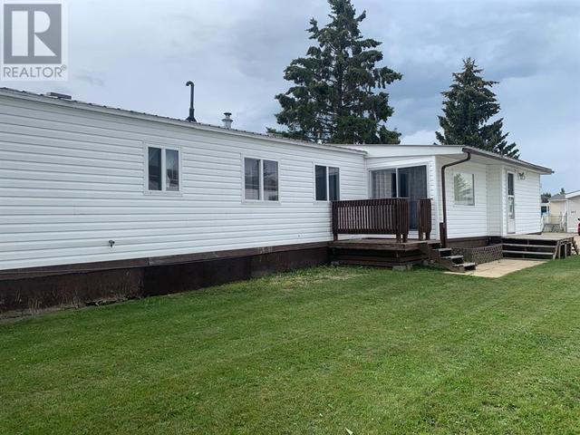 126 River Valley Estates, Home with 3 bedrooms, 1 bathrooms and 2 parking in Whitecourt AB | Image 11