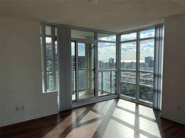 1909 - 68 Abell St, Condo with 2 bedrooms, 1 bathrooms and 0 parking in Toronto ON | Image 2