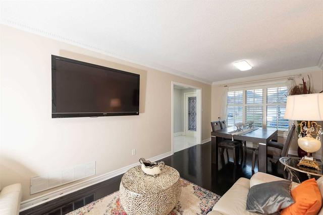 35 Vespucci Dr, House detached with 4 bedrooms, 4 bathrooms and 4 parking in Vaughan ON | Image 3
