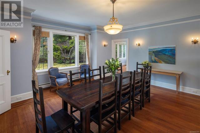 611 Foul Bay Rd, House detached with 5 bedrooms, 7 bathrooms and 6 parking in Victoria BC | Image 13