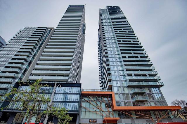 3303 - 50 Wellesley St E, Condo with 1 bedrooms, 1 bathrooms and 0 parking in Toronto ON | Image 1