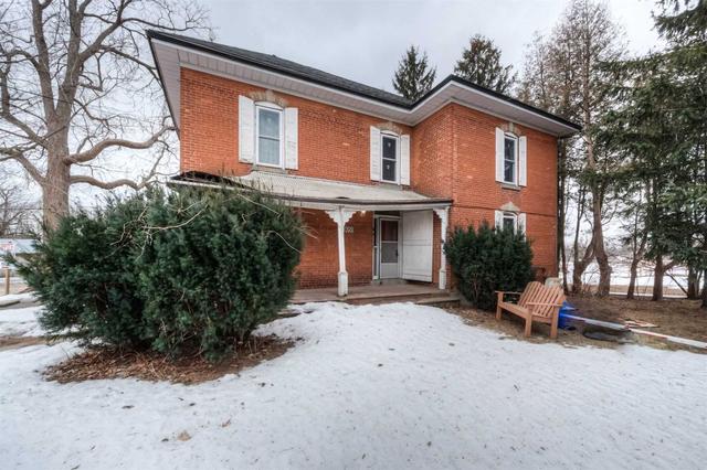 1050 Highway 5 W, House detached with 4 bedrooms, 3 bathrooms and 10 parking in Hamilton ON | Image 34