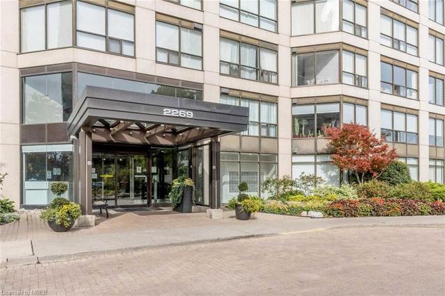 807 - 2269 Lake Shore Boulevard W, House attached with 1 bedrooms, 0 bathrooms and 1 parking in Toronto ON | Image 4