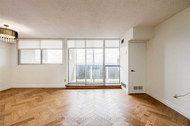 1907 - 375 King St N, Condo with 2 bedrooms, 1 bathrooms and 1 parking in Waterloo ON | Image 32