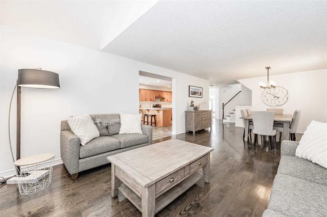 86 Mcarthur Dr, Condo with 3 bedrooms, 4 bathrooms and 4 parking in Guelph ON | Image 38