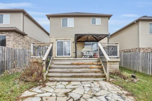 3375 Emilycarr Lane, House detached with 3 bedrooms, 4 bathrooms and 3 parking in London ON | Image 3