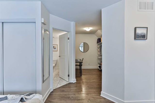 1240 - 21 Pirandello St, Townhouse with 1 bedrooms, 2 bathrooms and 1 parking in Toronto ON | Image 10