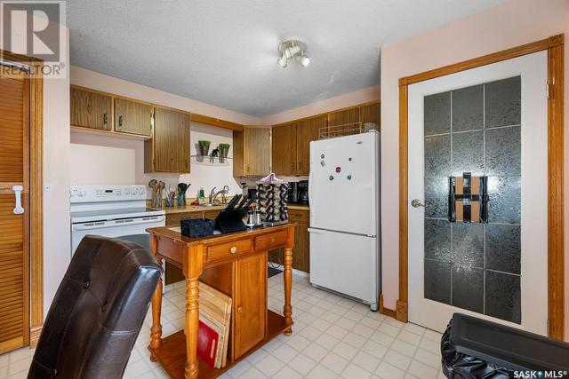 179 Paynter Crescent, House detached with 3 bedrooms, 1 bathrooms and null parking in Regina SK | Image 4