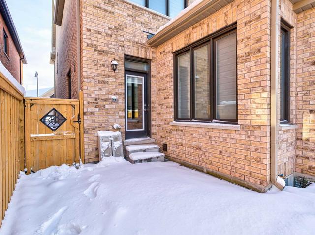 22 Quinton Rdge, House semidetached with 3 bedrooms, 3 bathrooms and 3 parking in Brampton ON | Image 26