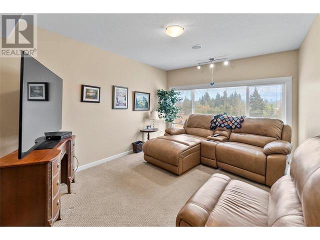 9 - 1130 Riverside Avenue, House attached with 4 bedrooms, 3 bathrooms and 3 parking in Sicamous BC | Image 36
