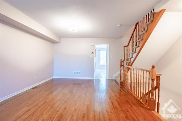 253 - 90 Edenvale Drive, Townhouse with 3 bedrooms, 3 bathrooms and 2 parking in Ottawa ON | Image 7