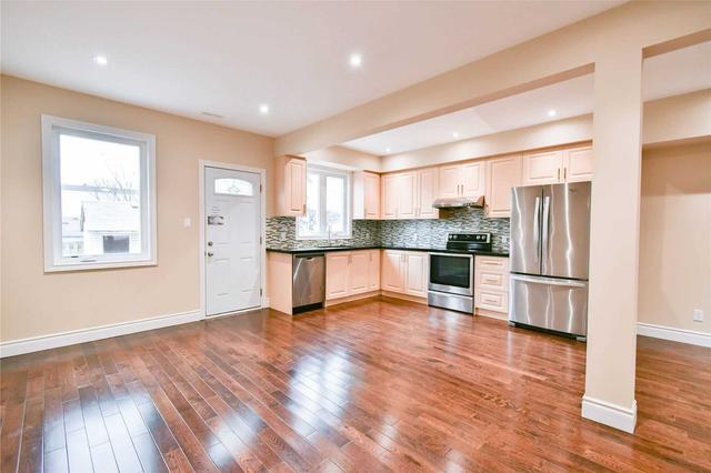 86 Patterson Ave, House detached with 3 bedrooms, 3 bathrooms and 0 parking in Toronto ON | Image 19