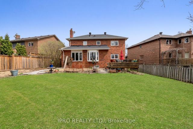 14 Mintwood Crt, House detached with 4 bedrooms, 3 bathrooms and 6 parking in Brampton ON | Image 21