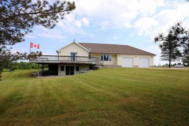 345239 Concession 2 Rd, House detached with 3 bedrooms, 2 bathrooms and 32 parking in Grey Highlands ON | Image 33