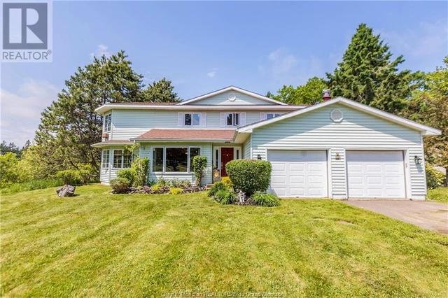 44 West Ave, House detached with 4 bedrooms, 2 bathrooms and null parking in Sackville NB | Image 5