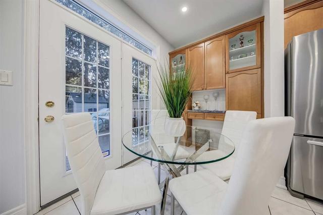 18 Preakness Dr, House semidetached with 4 bedrooms, 4 bathrooms and 2 parking in Toronto ON | Image 10