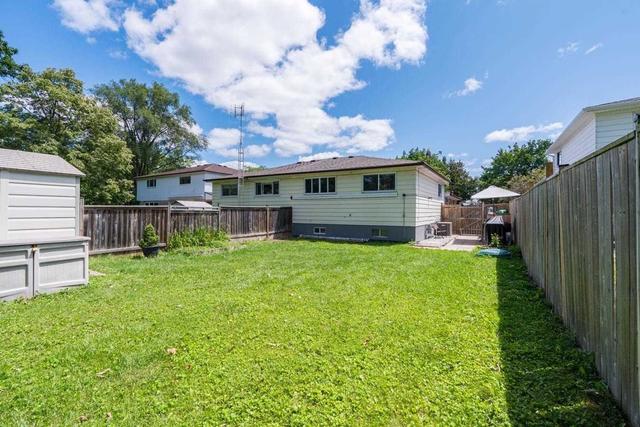 2623 Hollington Cres, House semidetached with 3 bedrooms, 2 bathrooms and 4 parking in Mississauga ON | Image 27