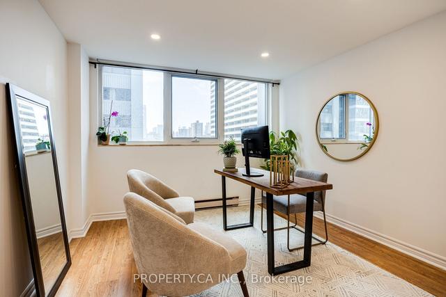 611 - 360 Bloor St E, Condo with 1 bedrooms, 1 bathrooms and 1 parking in Toronto ON | Image 3