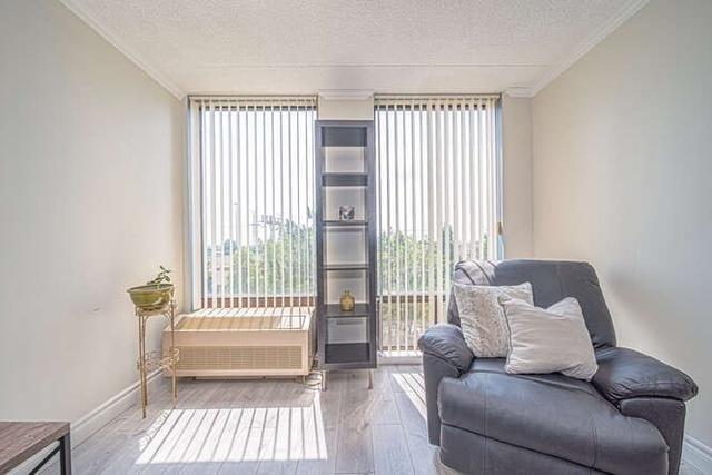 407 - 1530 Pickering Pkwy, Condo with 3 bedrooms, 2 bathrooms and 1 parking in Pickering ON | Image 4