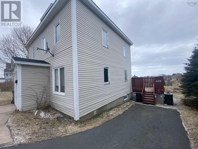 646/648 Main Street, House other with 0 bedrooms, 0 bathrooms and null parking in Cape Breton NS | Image 3