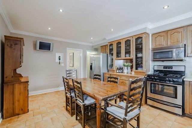 258 Gilbert Ave, House semidetached with 3 bedrooms, 2 bathrooms and 2 parking in Toronto ON | Image 3