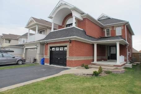 35 Laking Dr, House detached with 3 bedrooms, 2 bathrooms and 2 parking in Clarington ON | Image 1