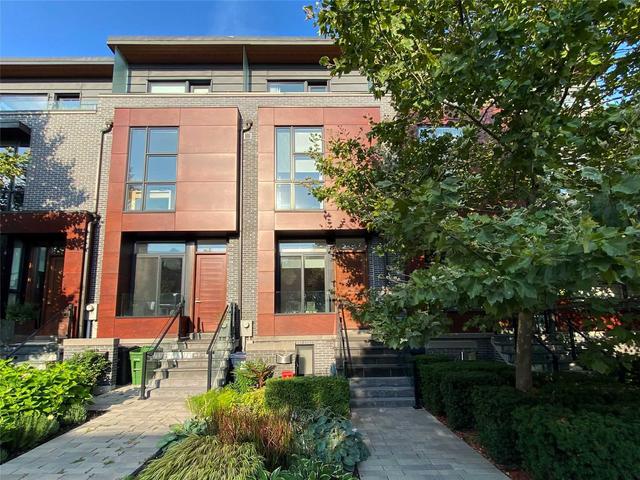 211 Claremont St, House attached with 3 bedrooms, 3 bathrooms and 1 parking in Toronto ON | Image 1