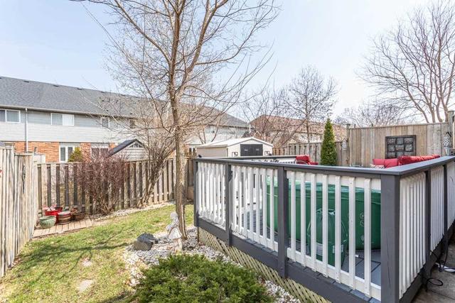 1281 Walkers Line, House attached with 3 bedrooms, 3 bathrooms and 4 parking in Burlington ON | Image 32