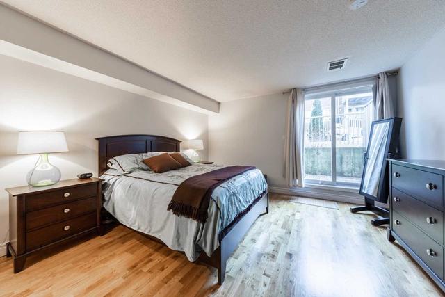 893a Adelaide St W, Townhouse with 2 bedrooms, 3 bathrooms and 1 parking in Toronto ON | Image 10