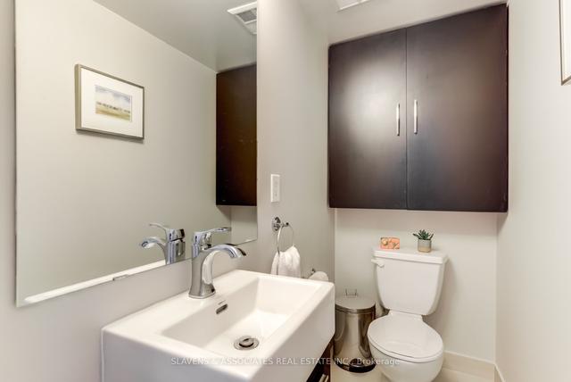 827 - 12 Laidlaw St, Townhouse with 2 bedrooms, 2 bathrooms and 1 parking in Toronto ON | Image 20